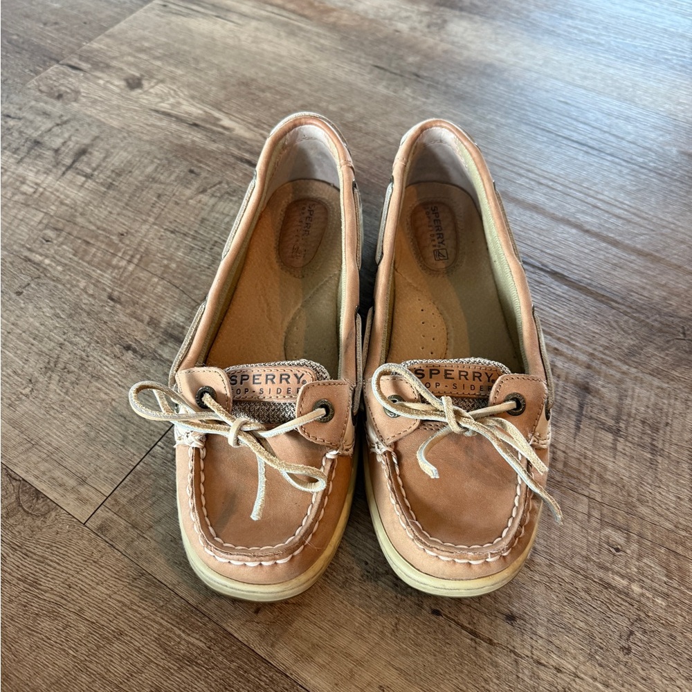Sperry Tan Leather Flats